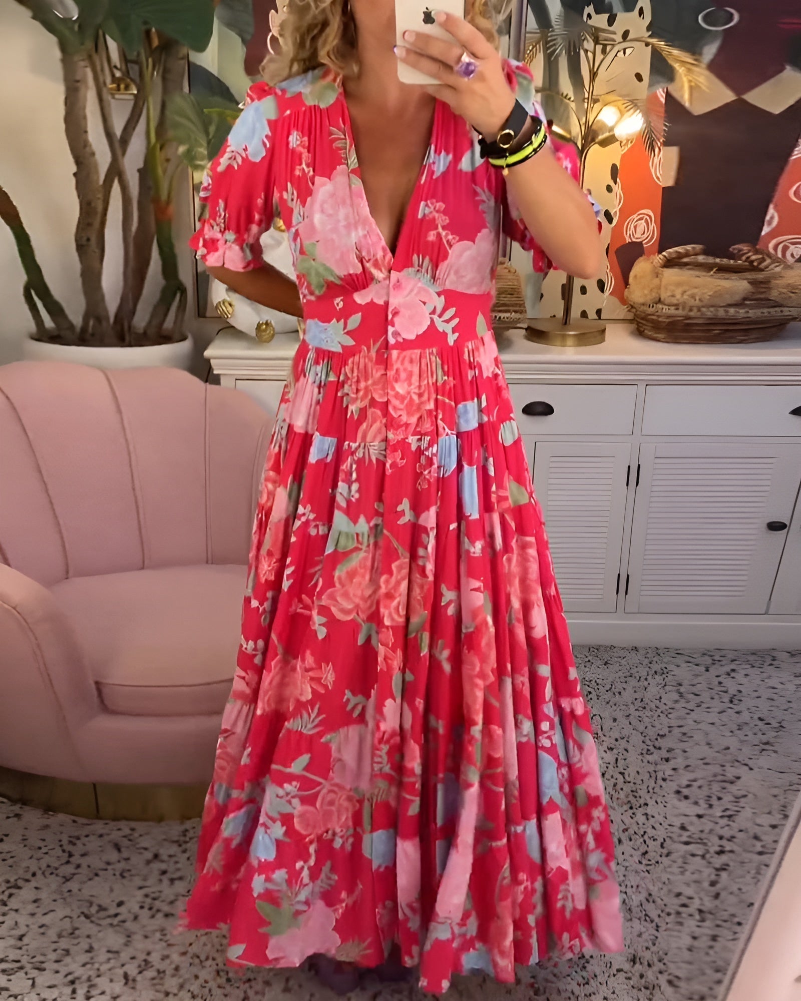 Janet | Elegantní šaty s květinovým potiskem a výstřihem do V