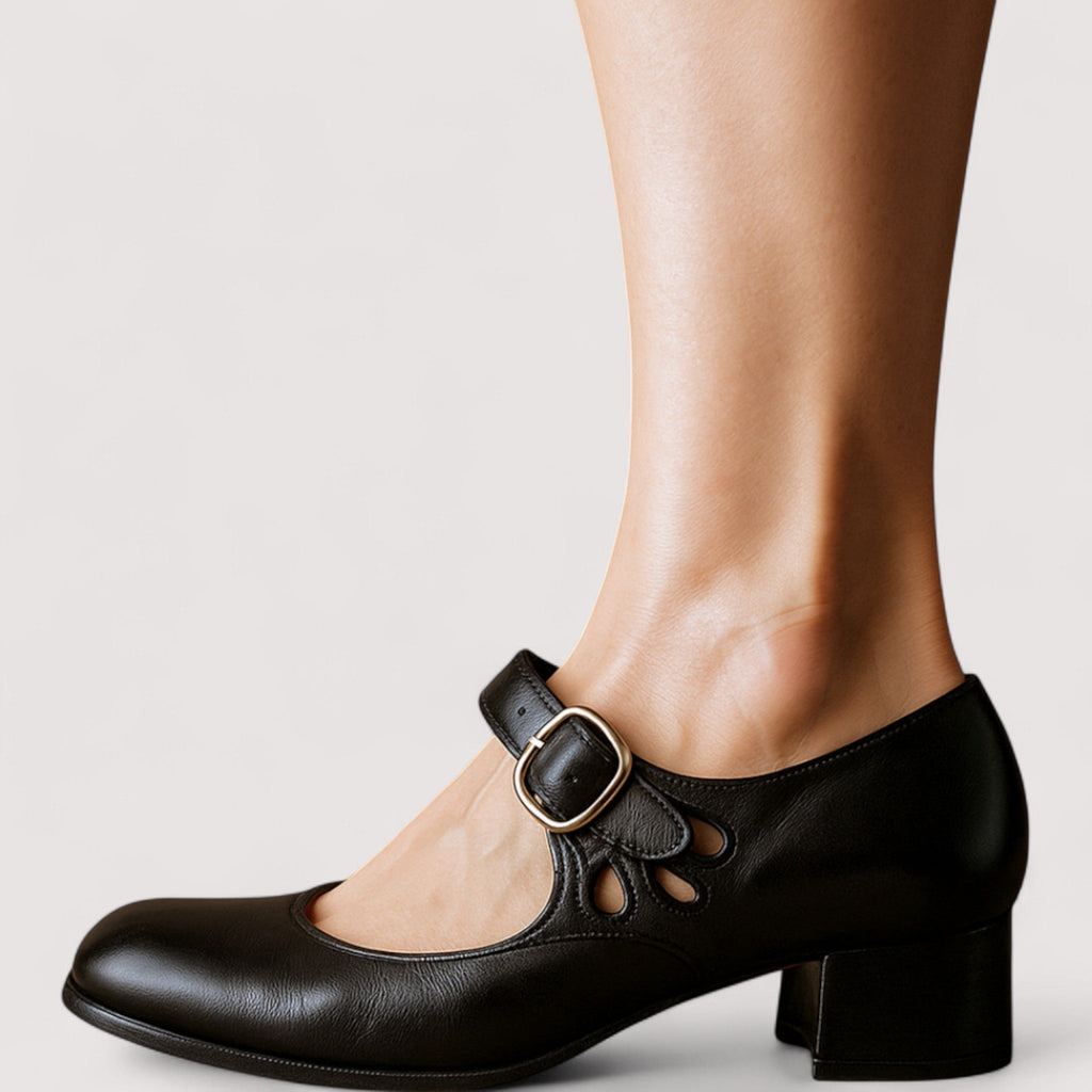 Clara | Elegantní dekolt z ekologické kůže