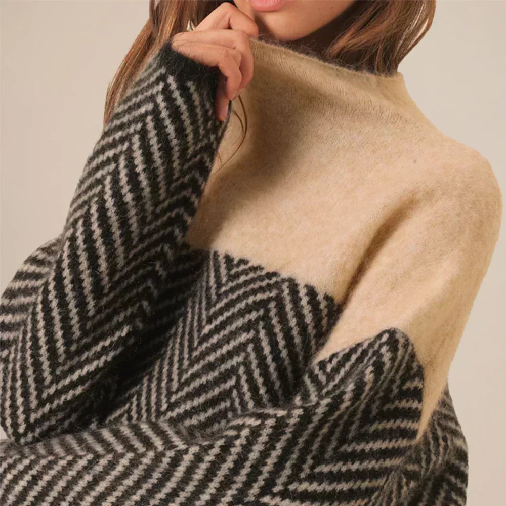 Claudia | Elegantní Svetry